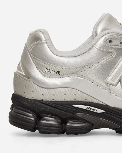 2002R Sneakers Silver Metallic
