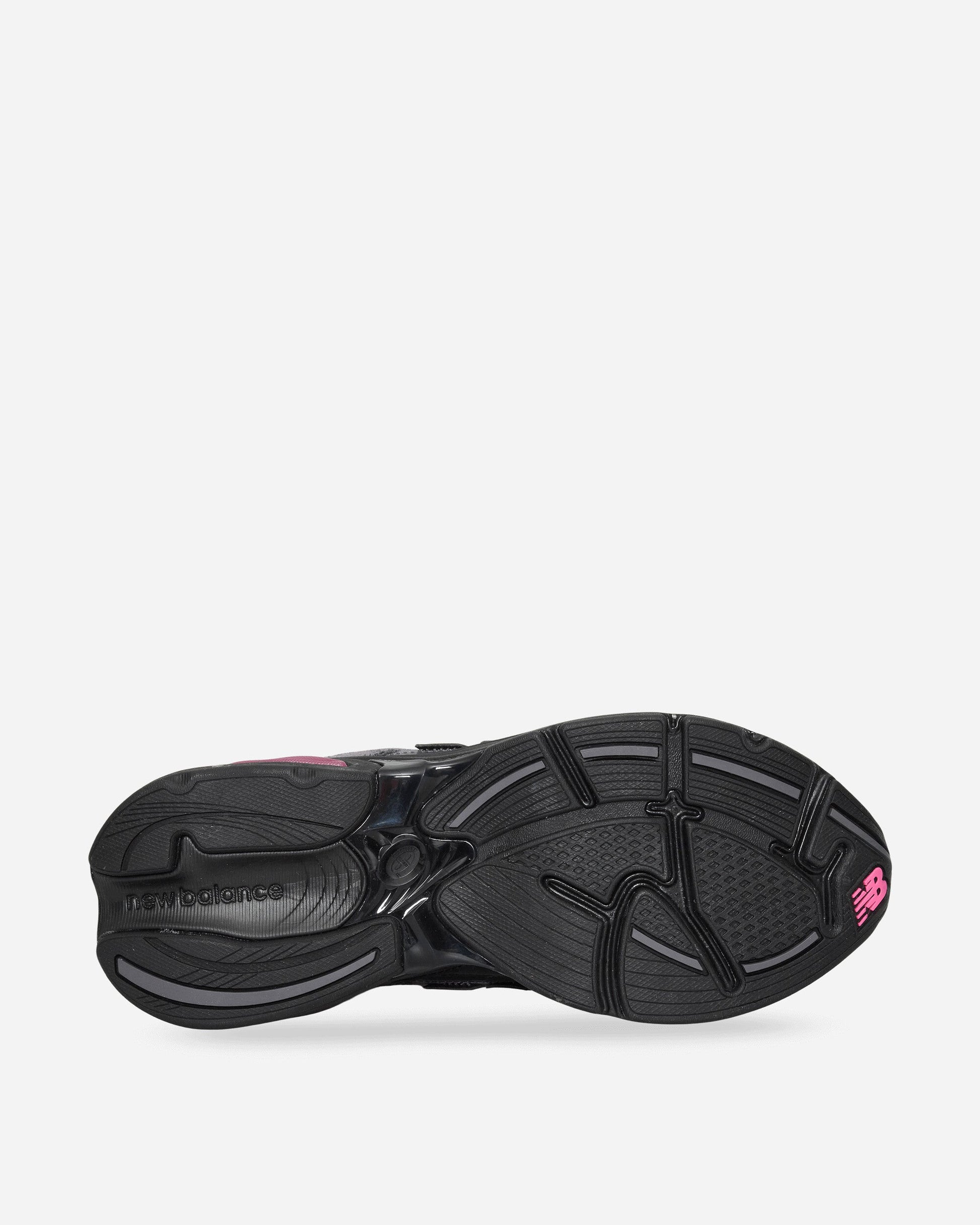 2010 Sneakers Black / Pink Heat / Magnet