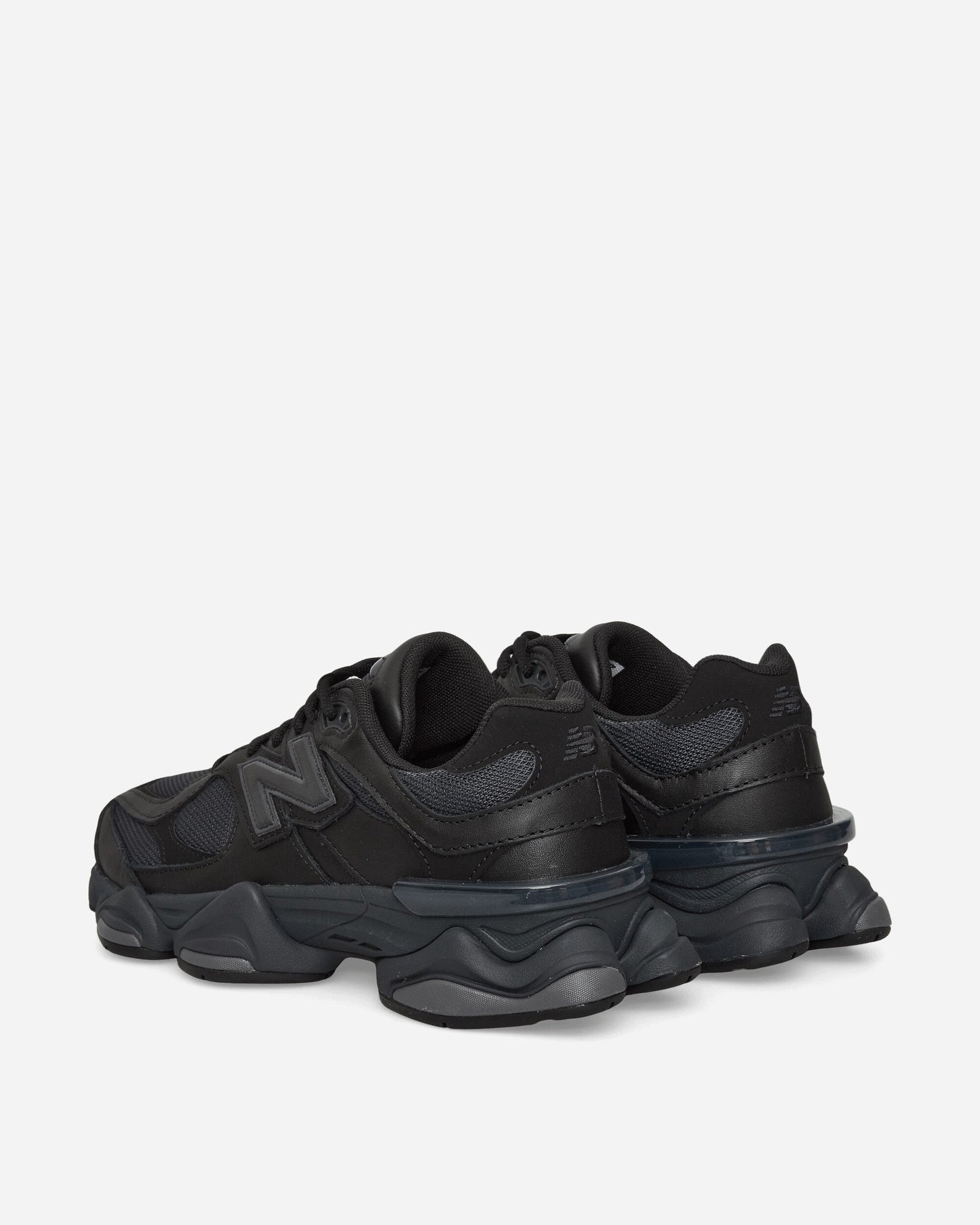 9060 Sneakers Black / Phantom