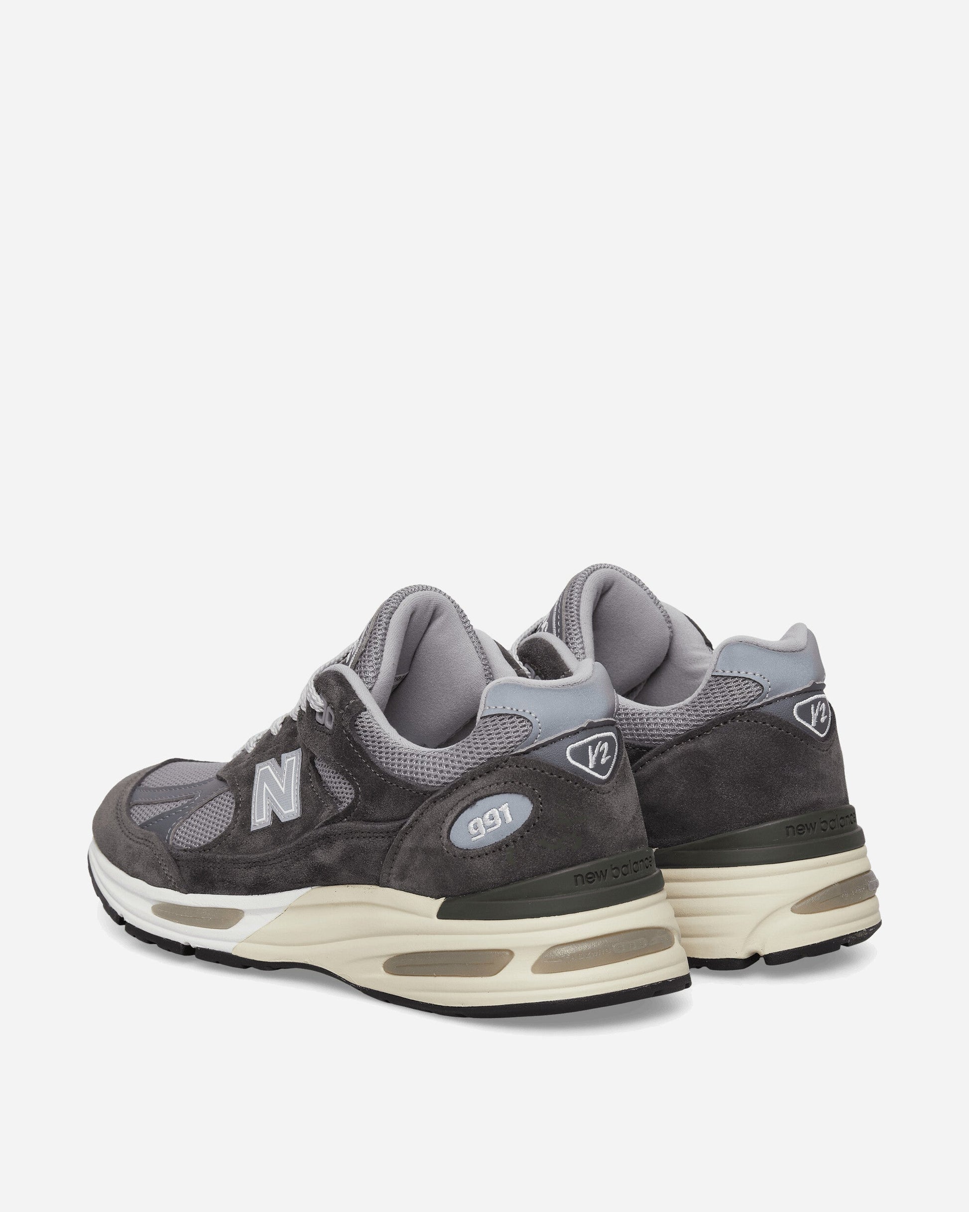 Made in UK 991v2 Sneakers Forged Iron / Alloy / Smoked Pearl