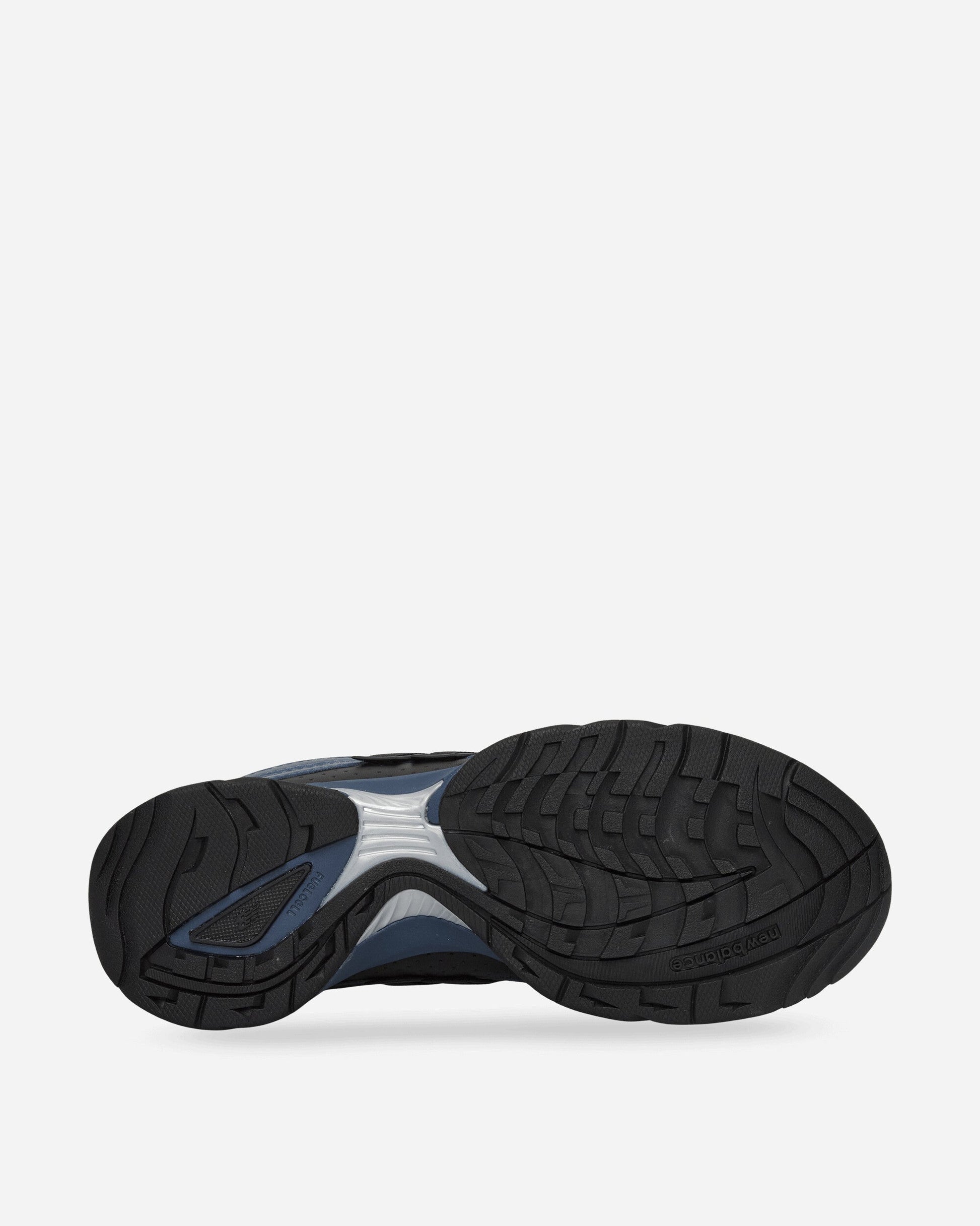 RC56 Sneakers Black / Blue Gemstone