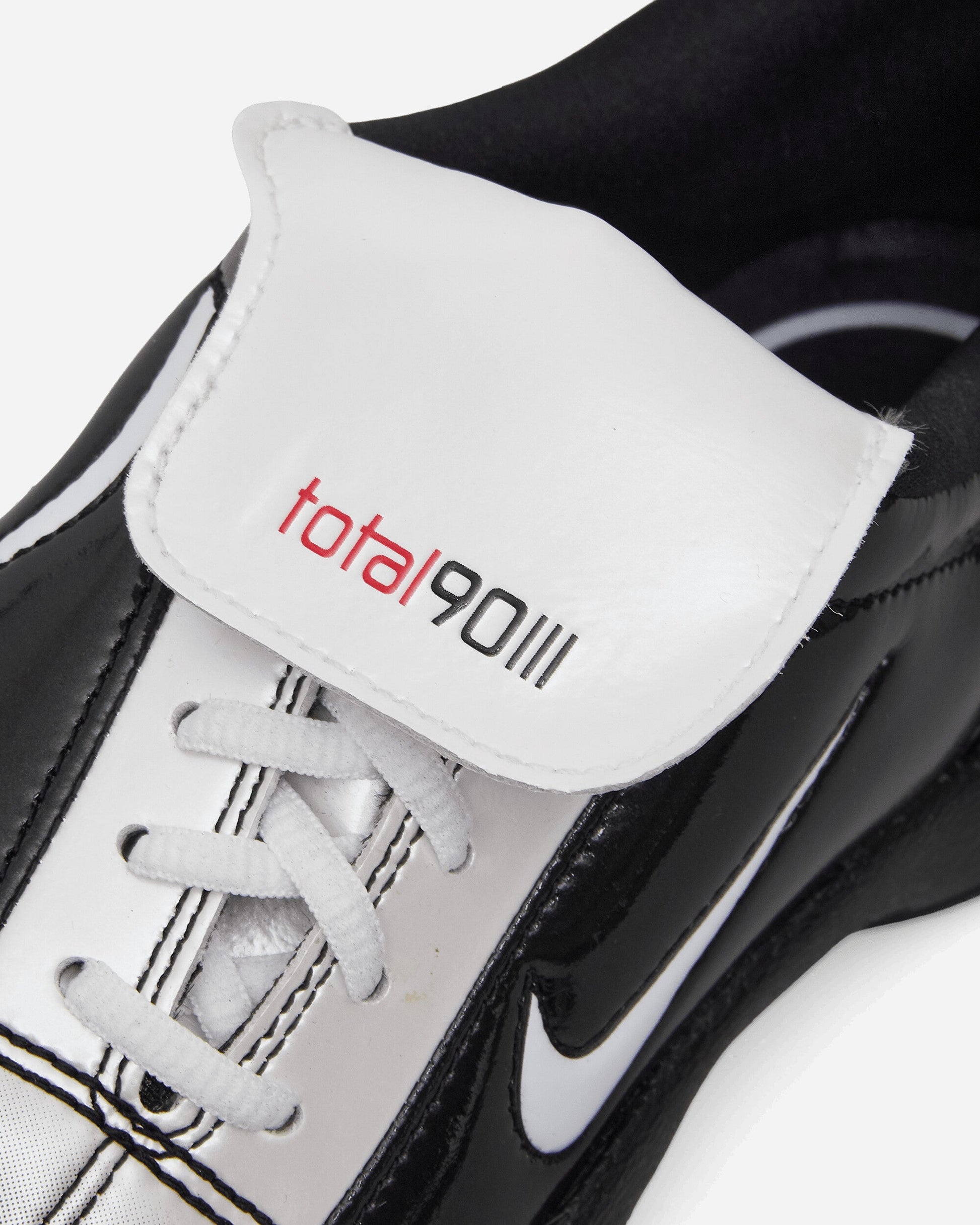 Women's Total 90 SE Sneakers Black / White / University Red