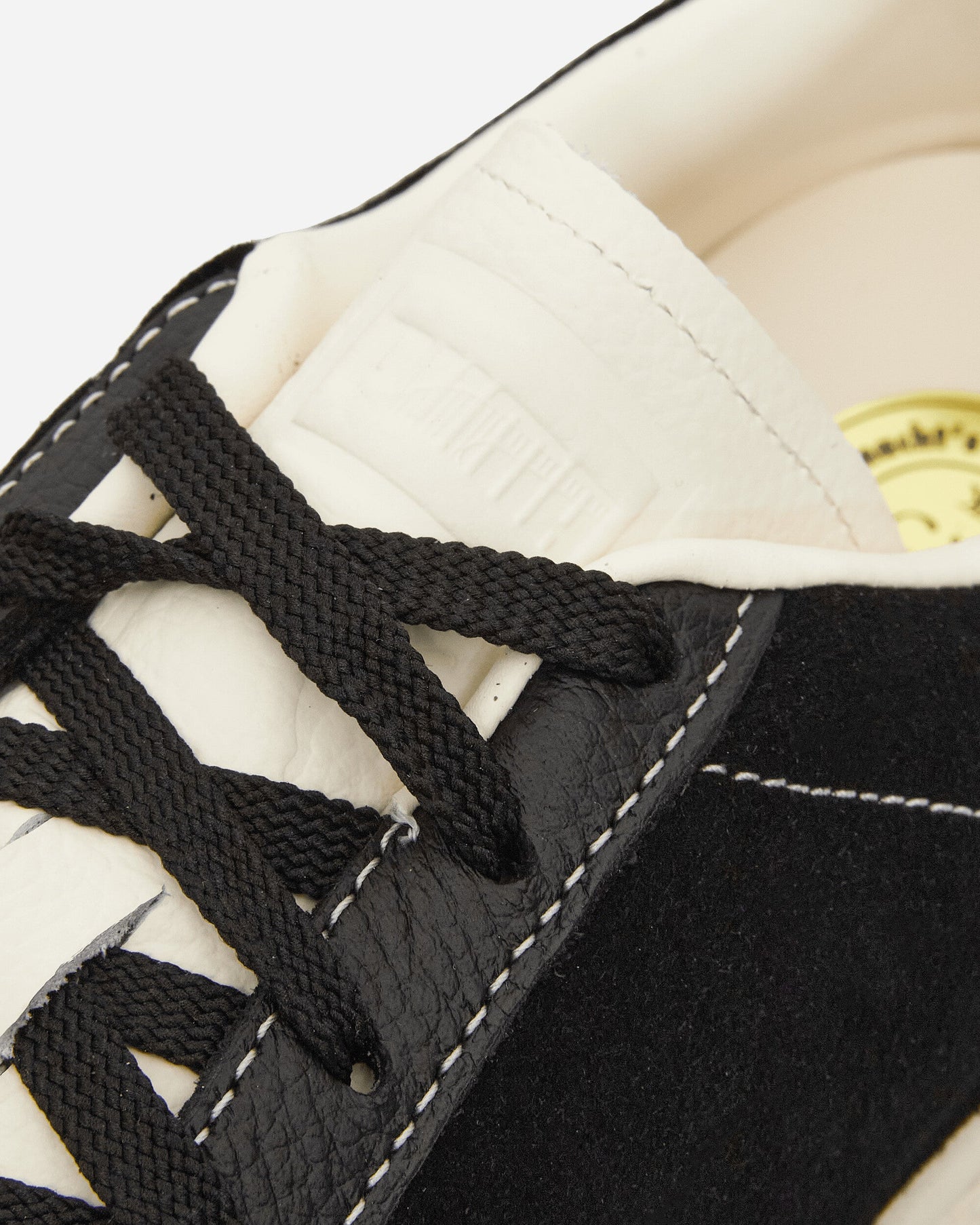 Suede Icons Sneakers Black / Frosted Ivory