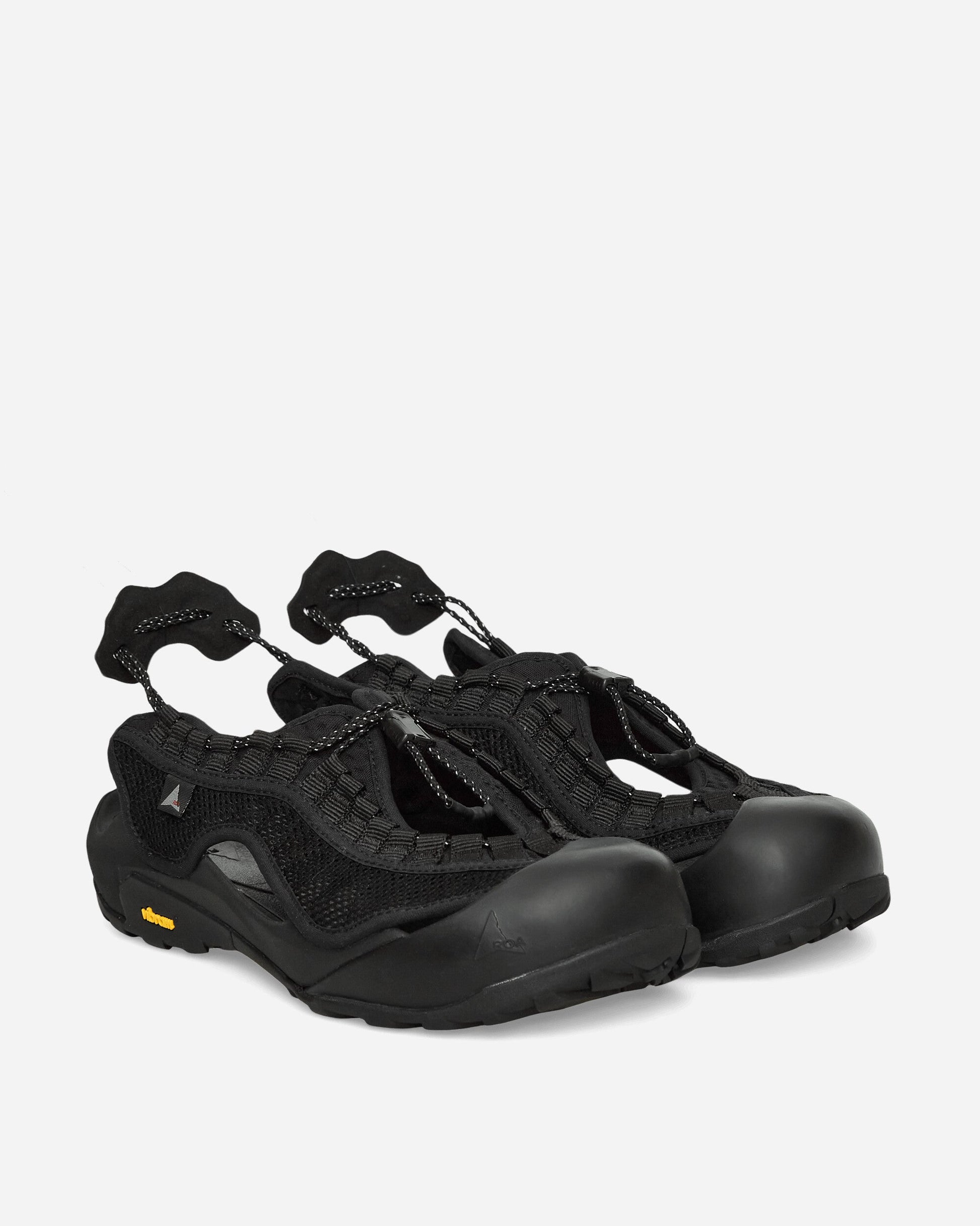 Arpy Weaved Sandals Black