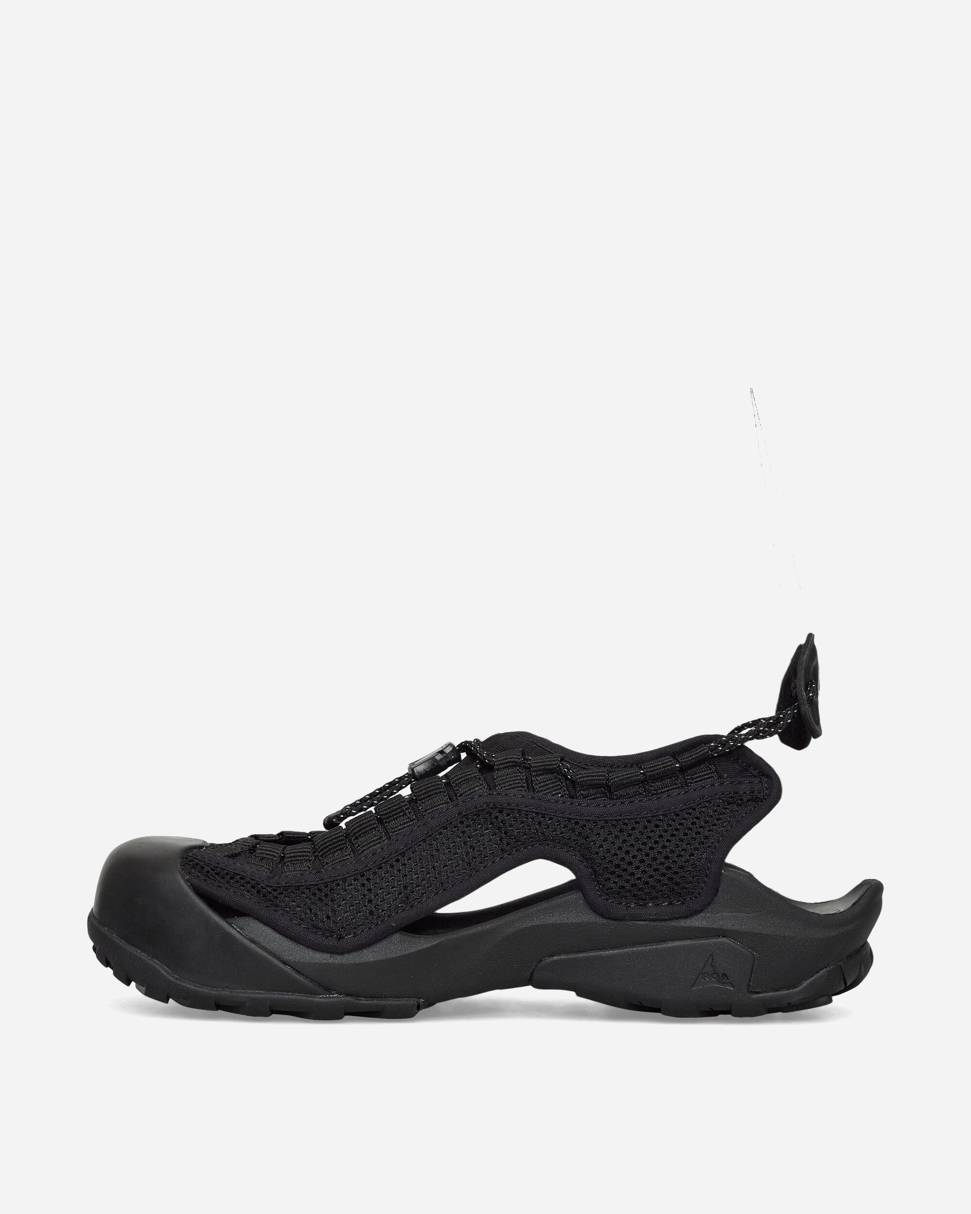 Arpy Weaved Sandals Black