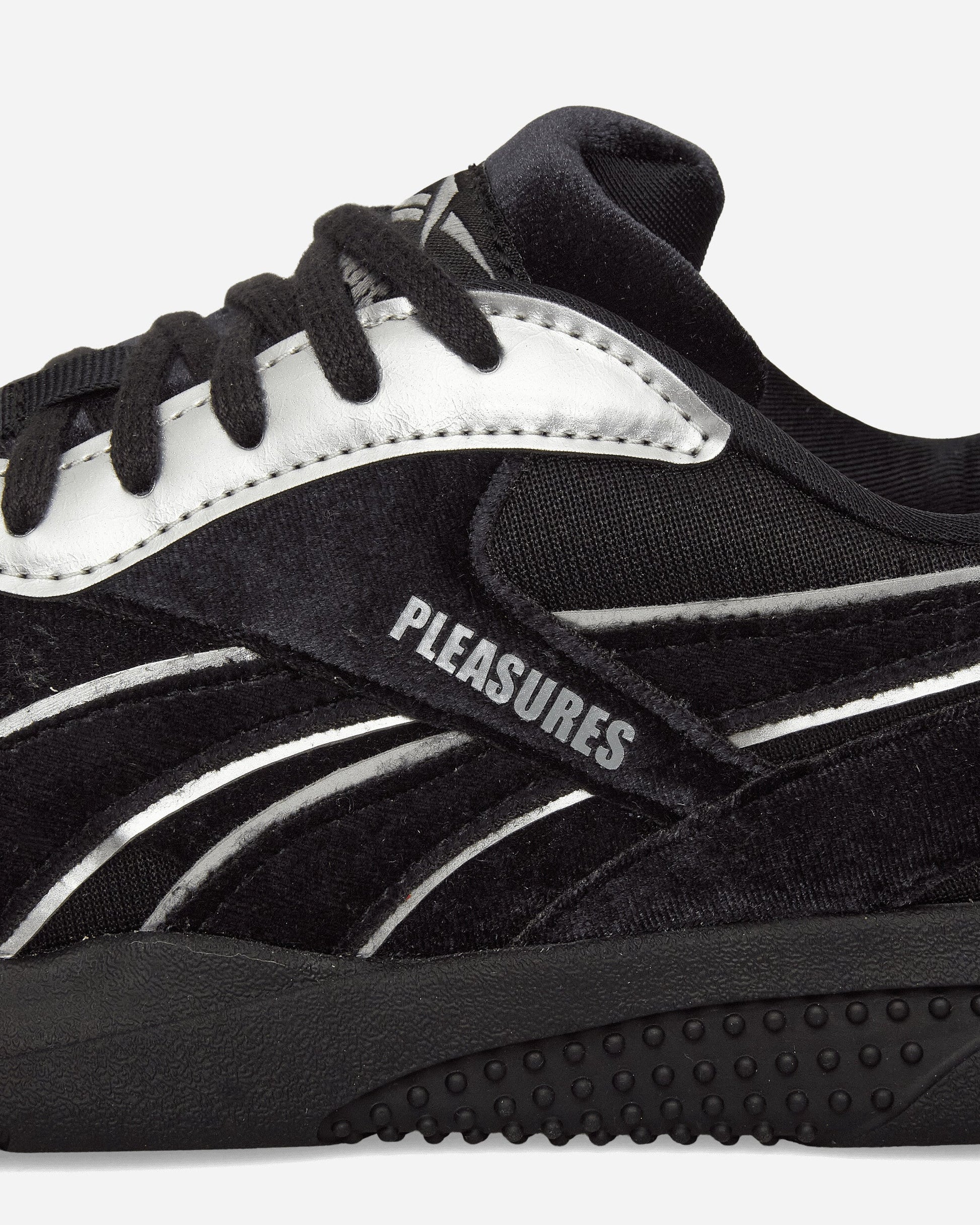 Pleasures Hammer Street Sneakers Black / Silver