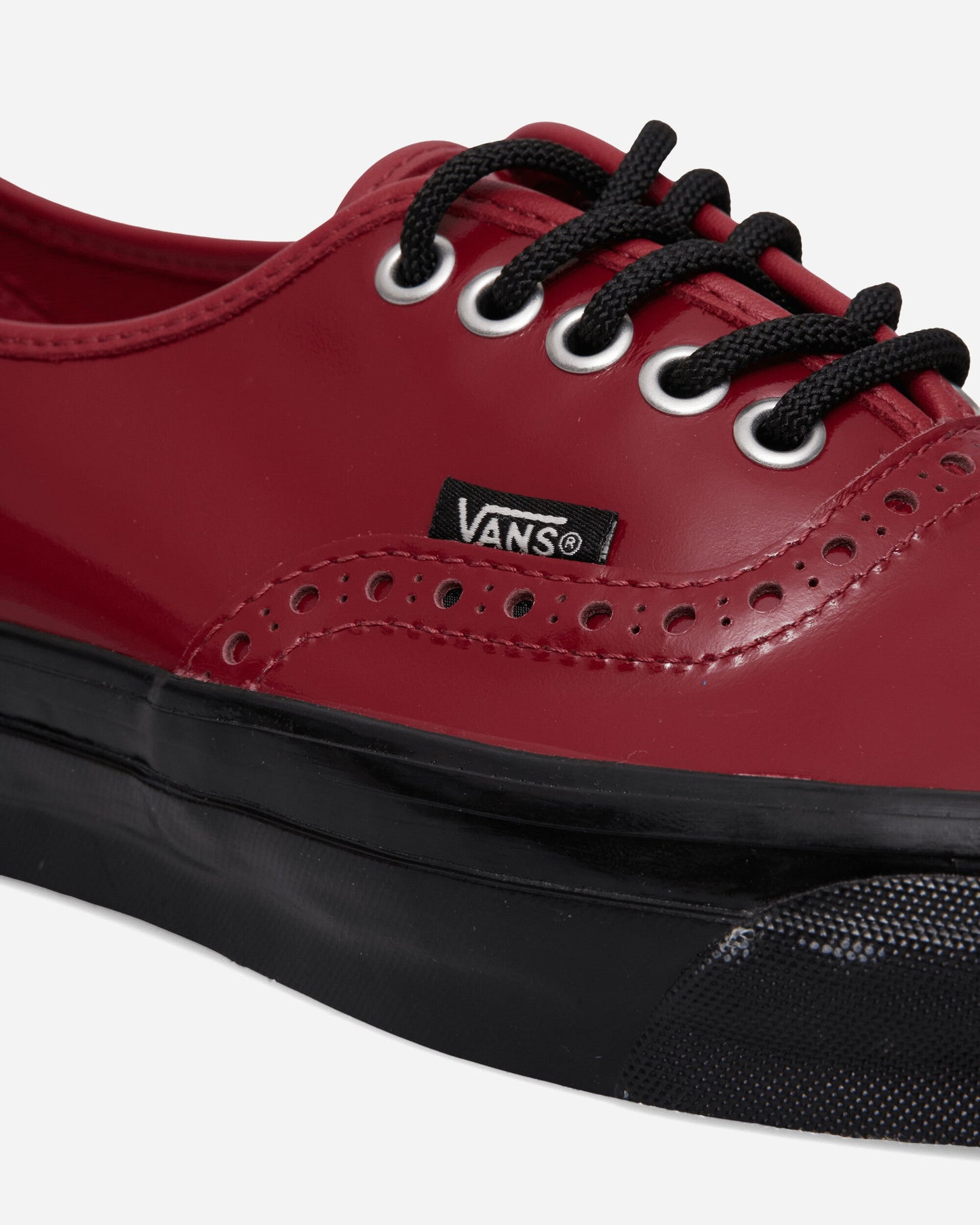 Authentic 44 Siped Vibram Sneakers Bordeaux