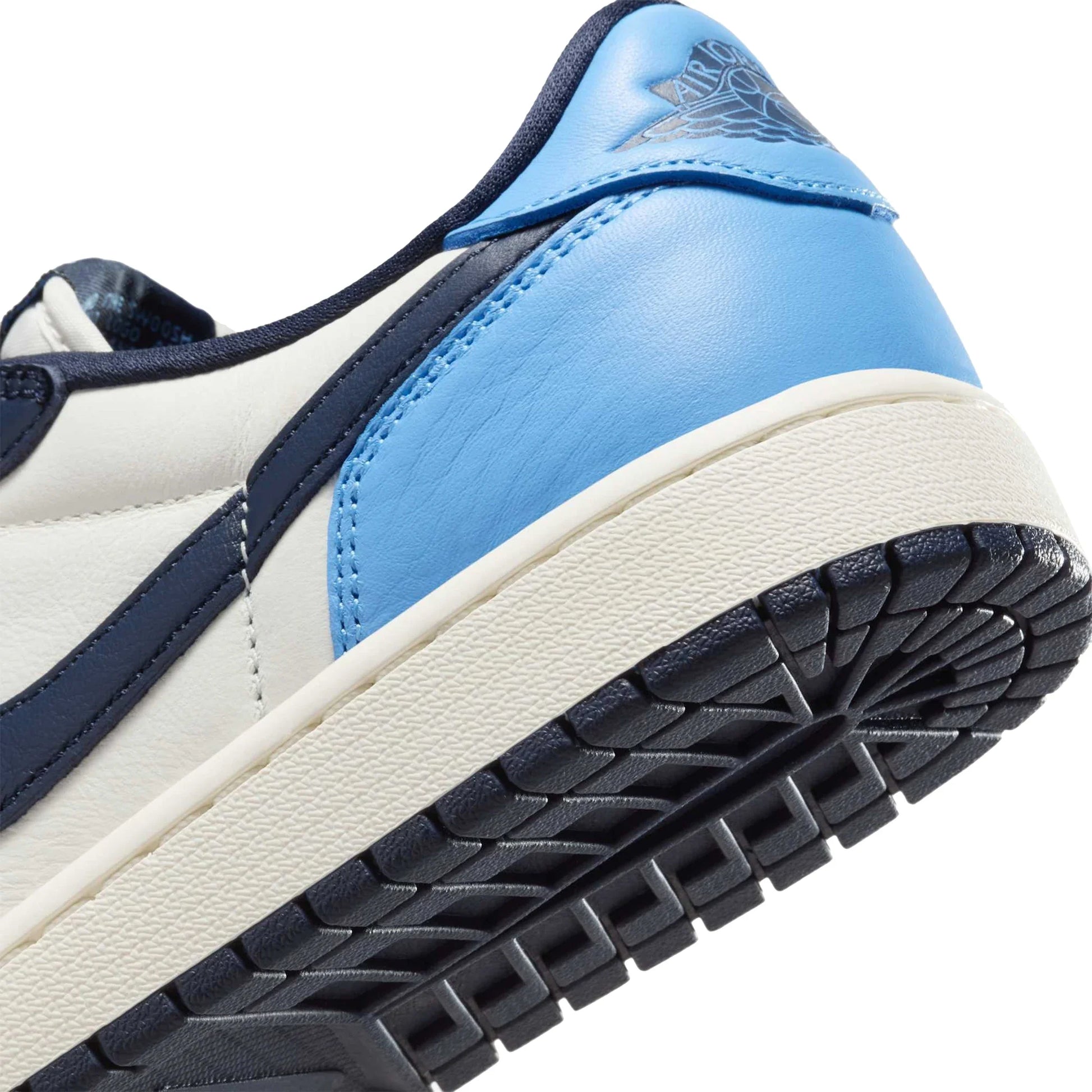 Air Jordan 1 Low OG Obsidian UNC
