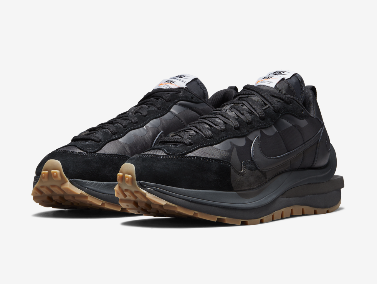 Sacai x Nike Vaporwaffle Black Gum