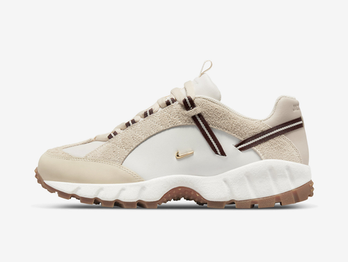Nike Air Humara LX Jacquemus Light Bone Gold (W)