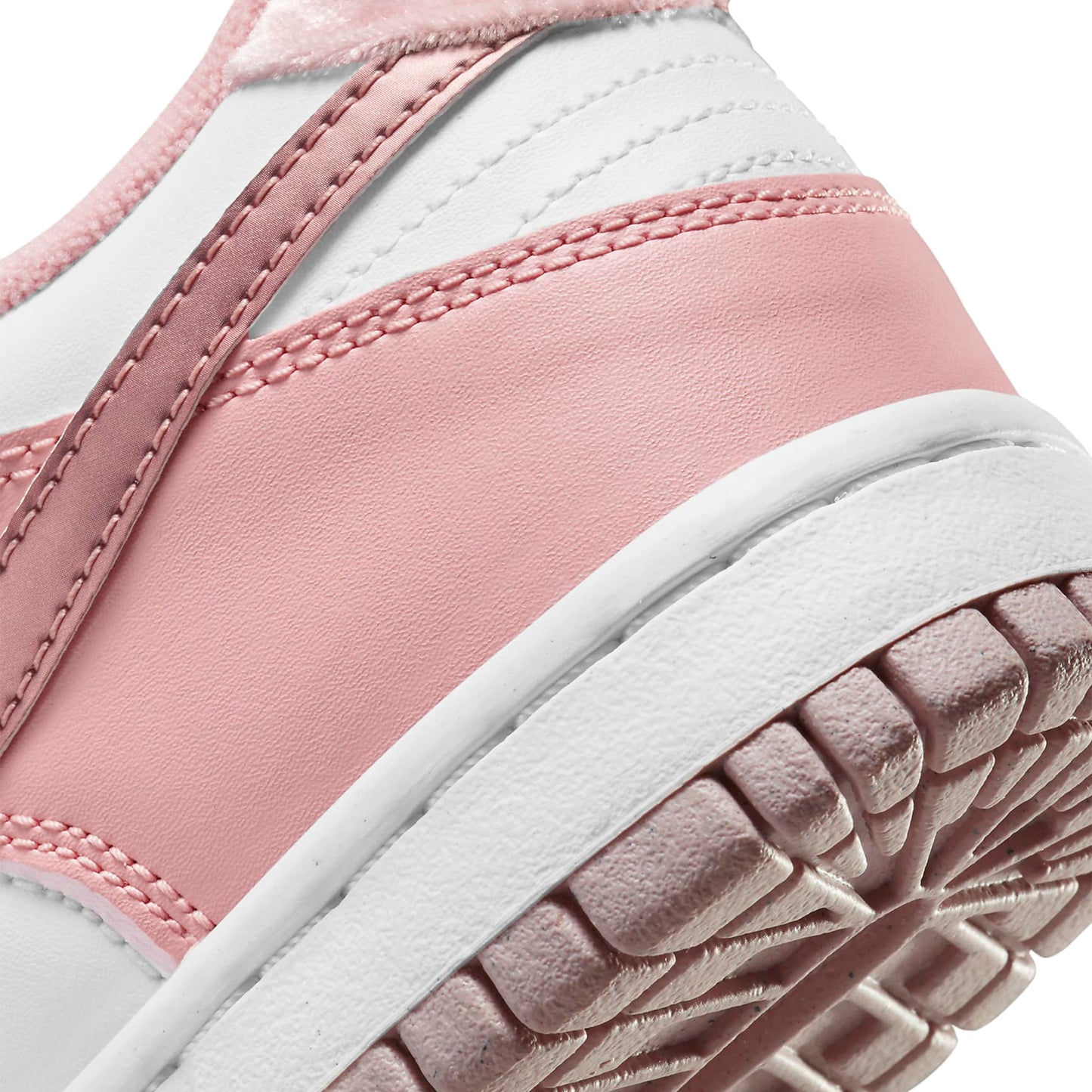 Nike Dunk Low Pink Velvet (GS)