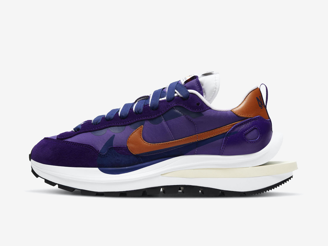 Sacai x Nike Vaporwaffle Dark Iris